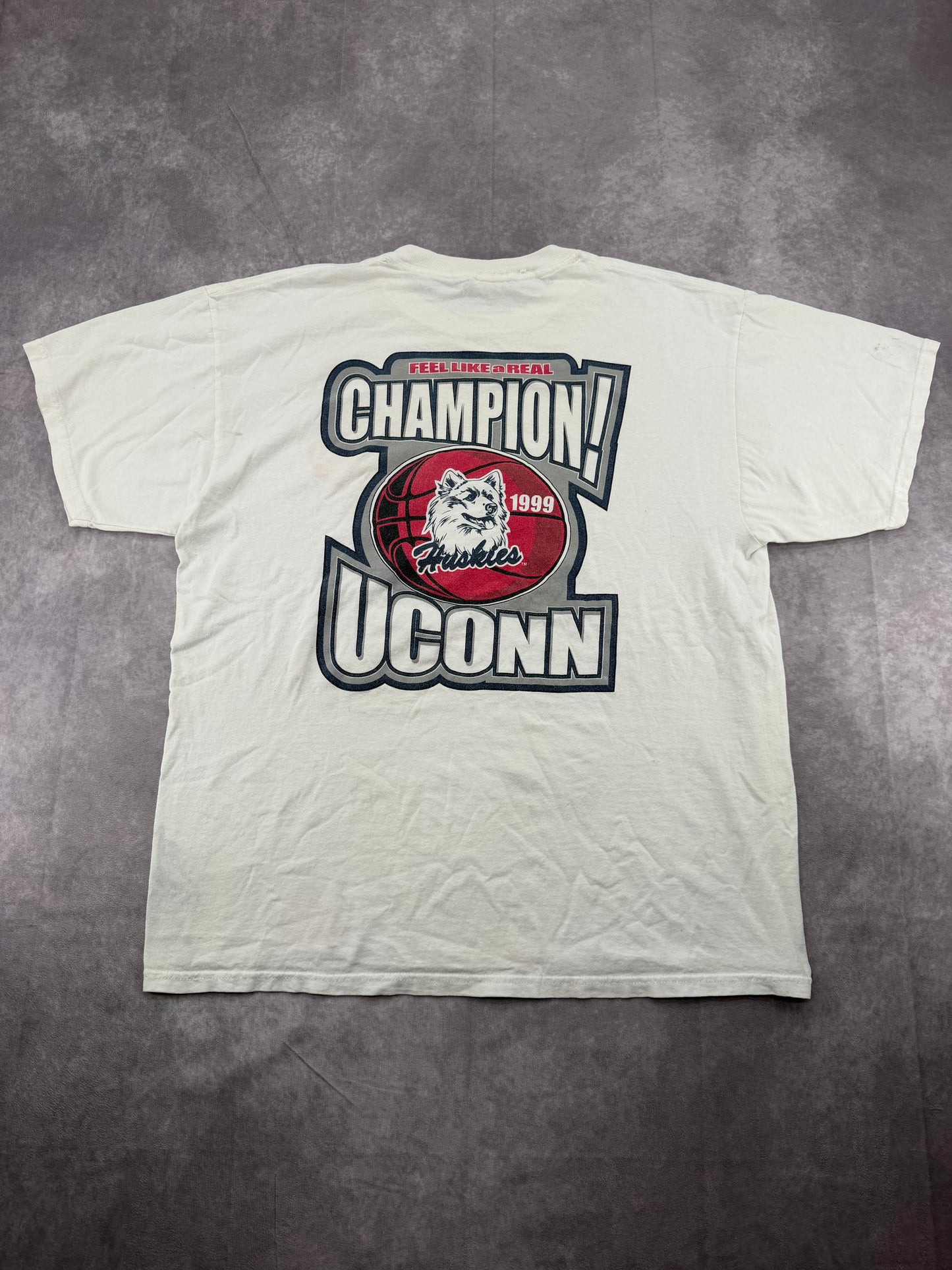 99’ UCONN Basketball Tee - XL