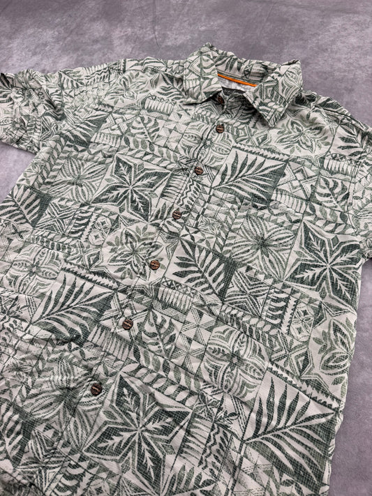 Quicksilver Button Up - M