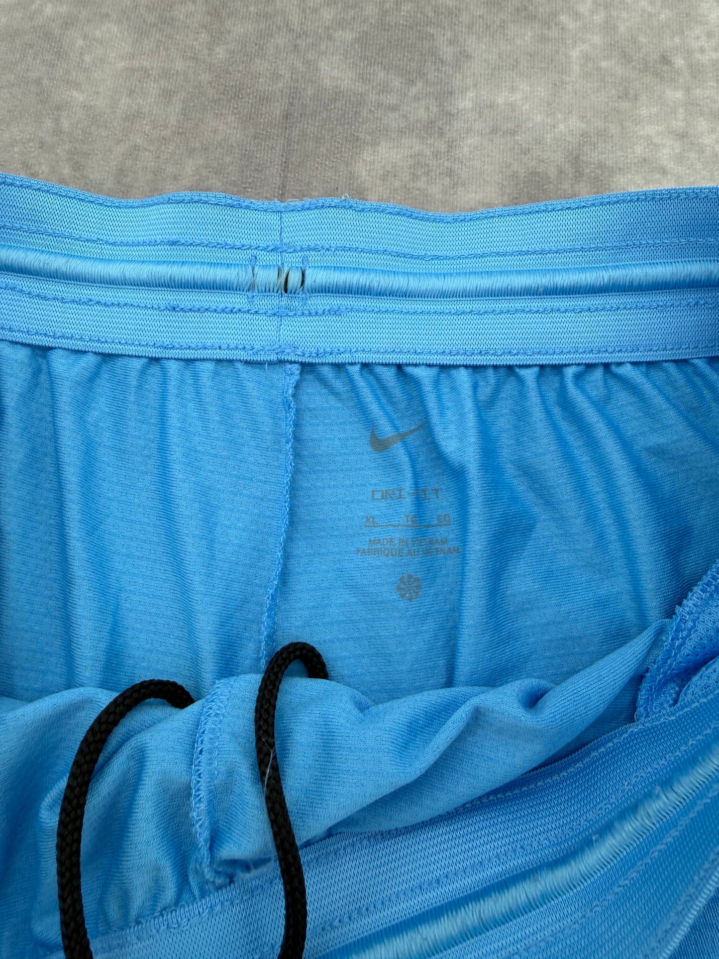 Nike Shorts - XL