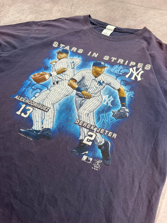 Distressed Yankees Tee - XXL