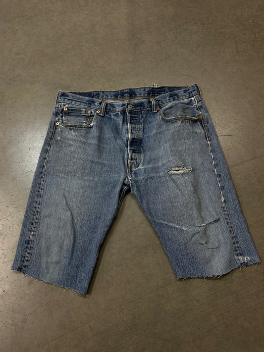 Distressed Levi Jorts