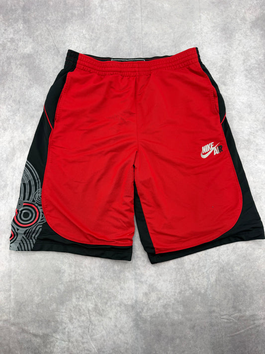 Nike Basketball Shorts - L