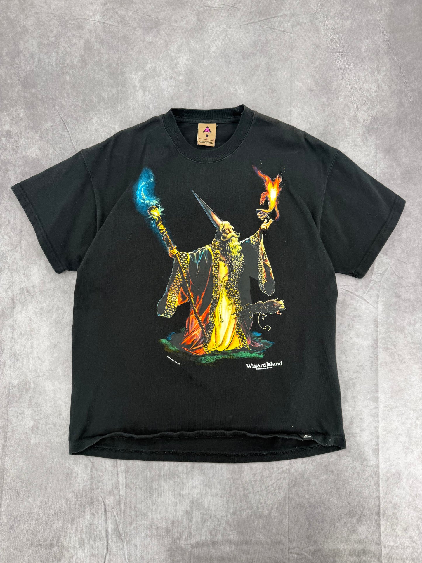 ACG Nike Tee - L