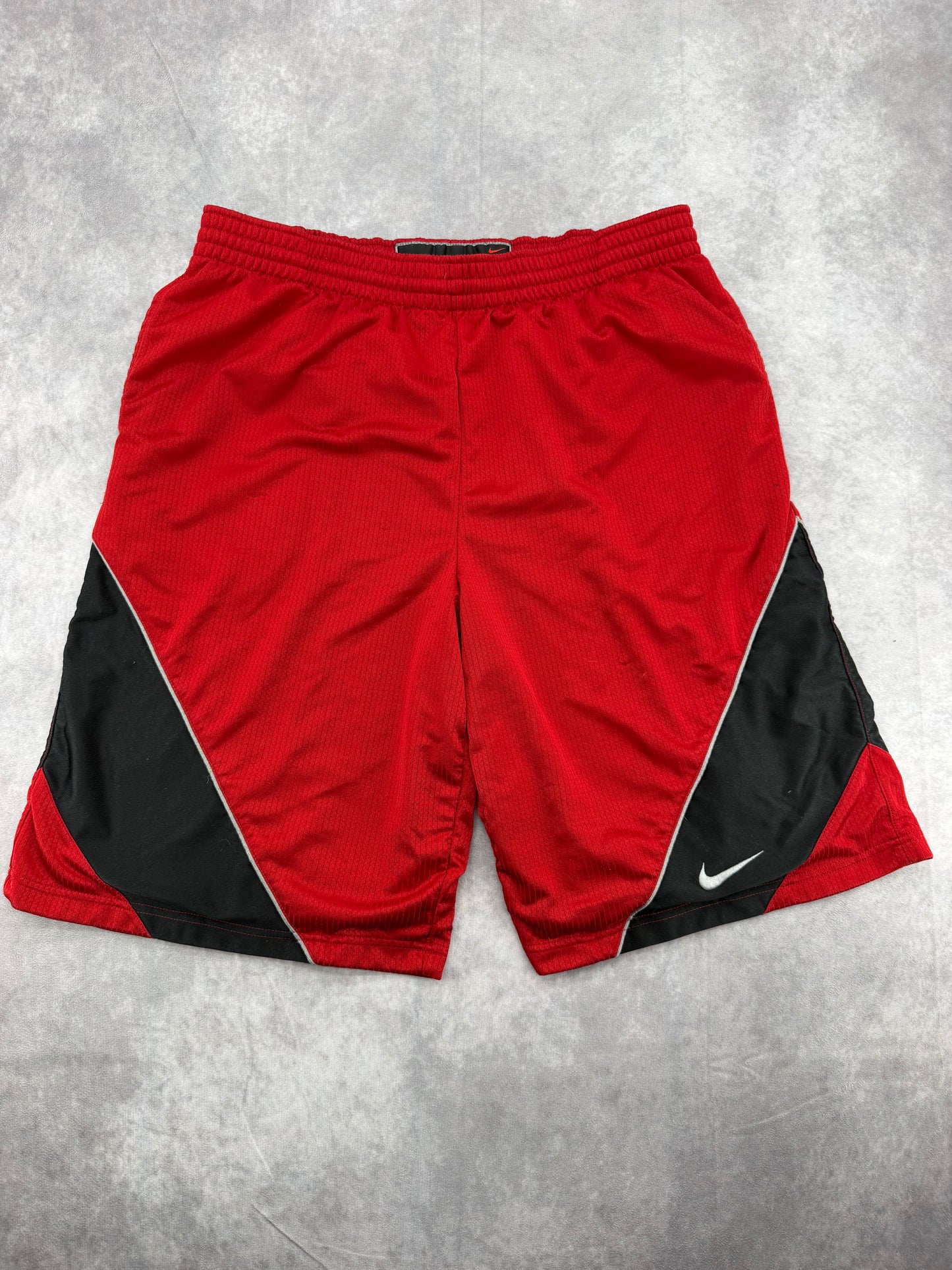 Nike Basketball Shorts - XL