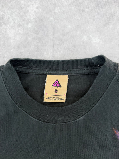 ACG Nike Tee - L