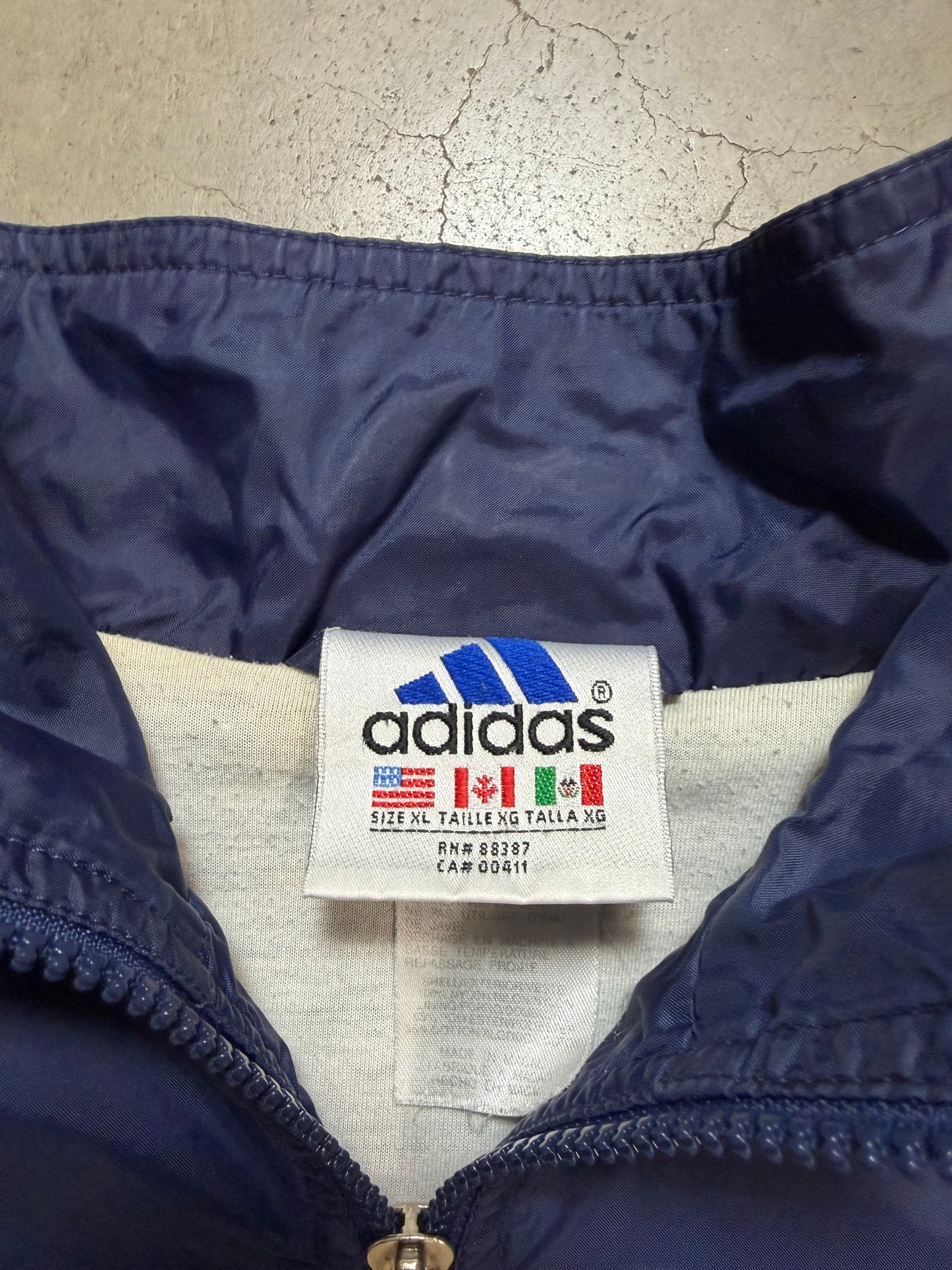 Adidas Windbreaker - XL