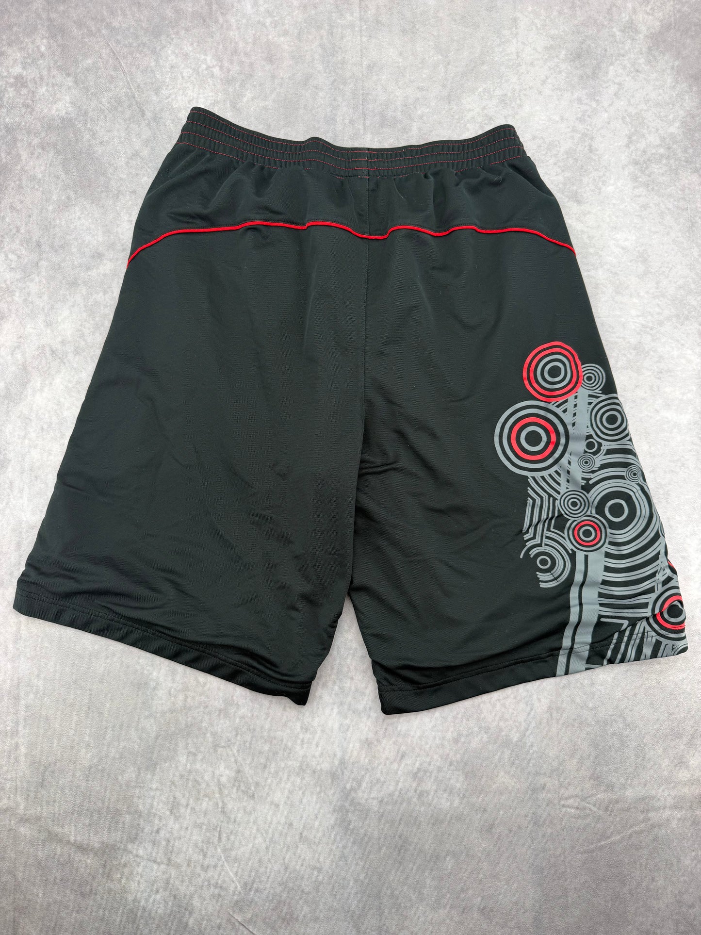 Nike Basketball Shorts - L