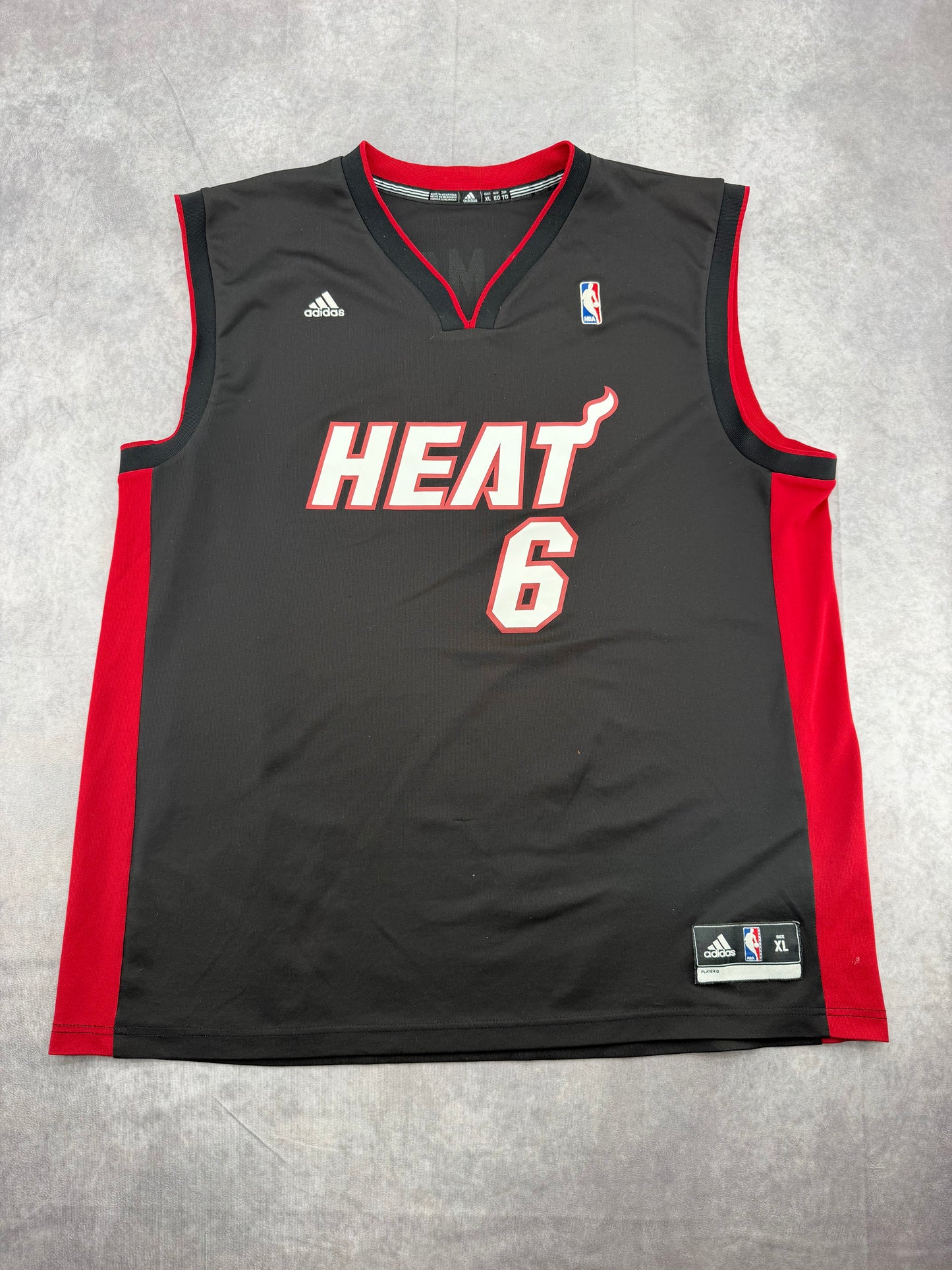 Miami Heat Lebron Jersey - XL