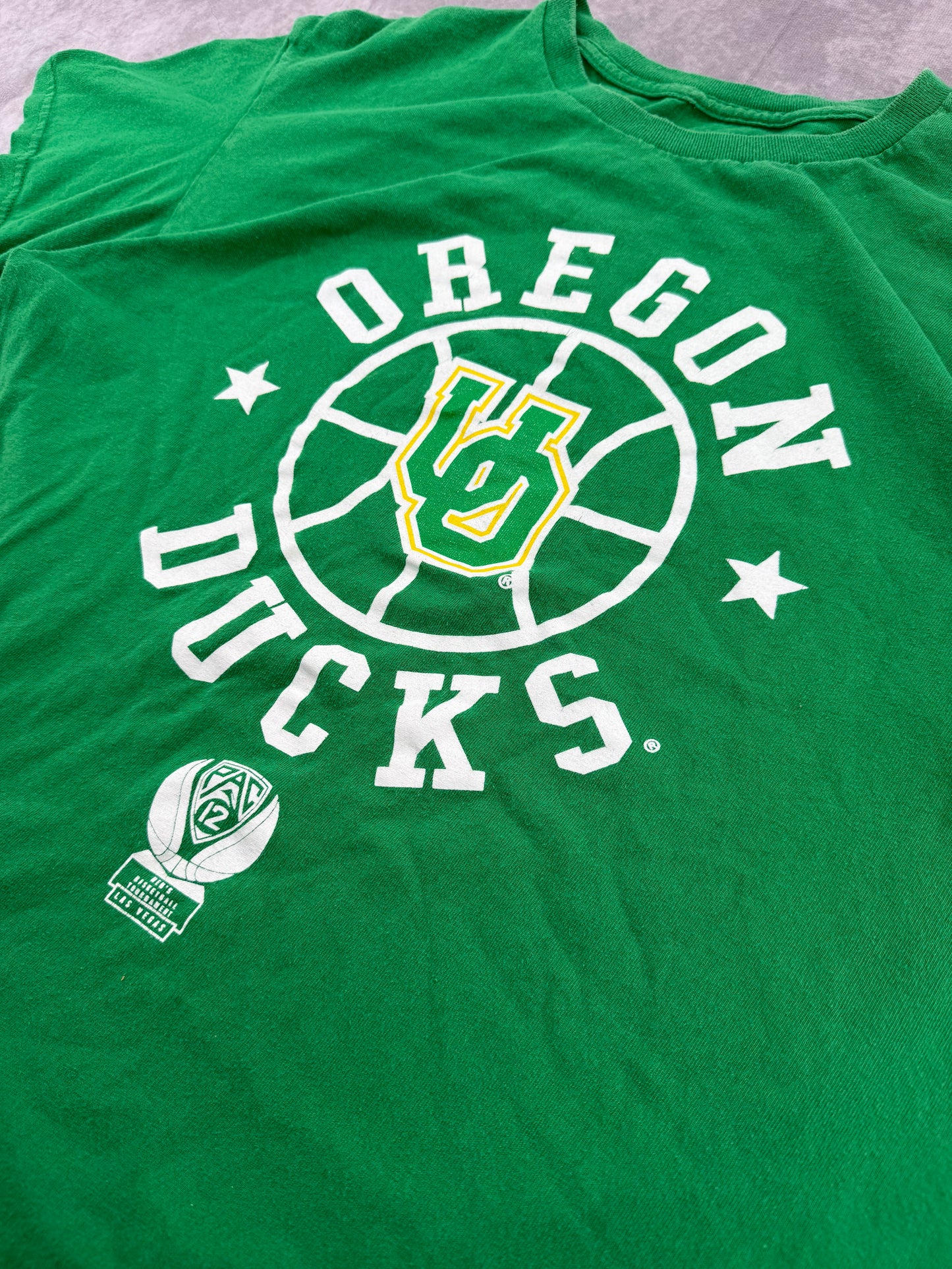 Oregon Basketball Tee - L