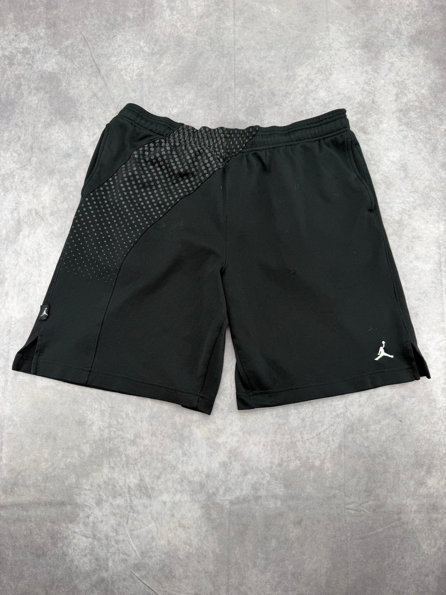 Jordan Shorts - L