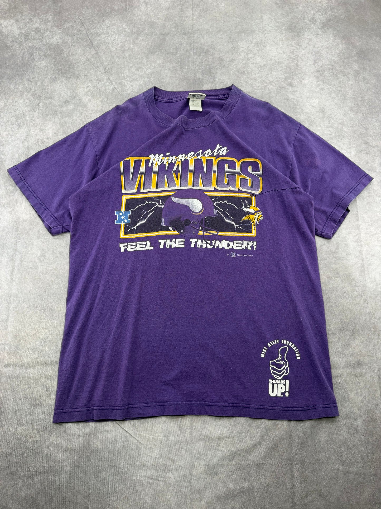 90s Vikings Tee - L