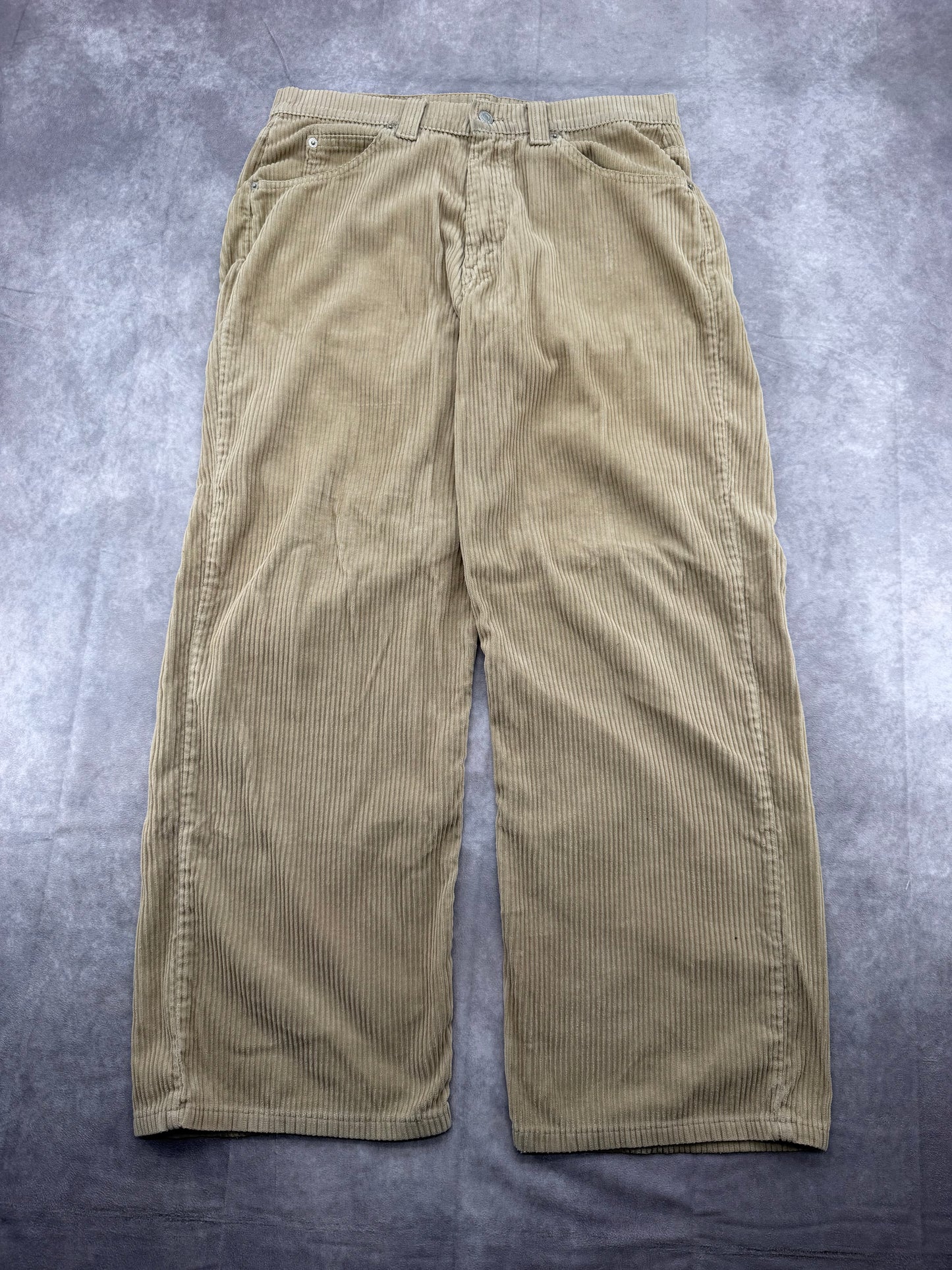 Baggy Levi Corduroys - 32x30
