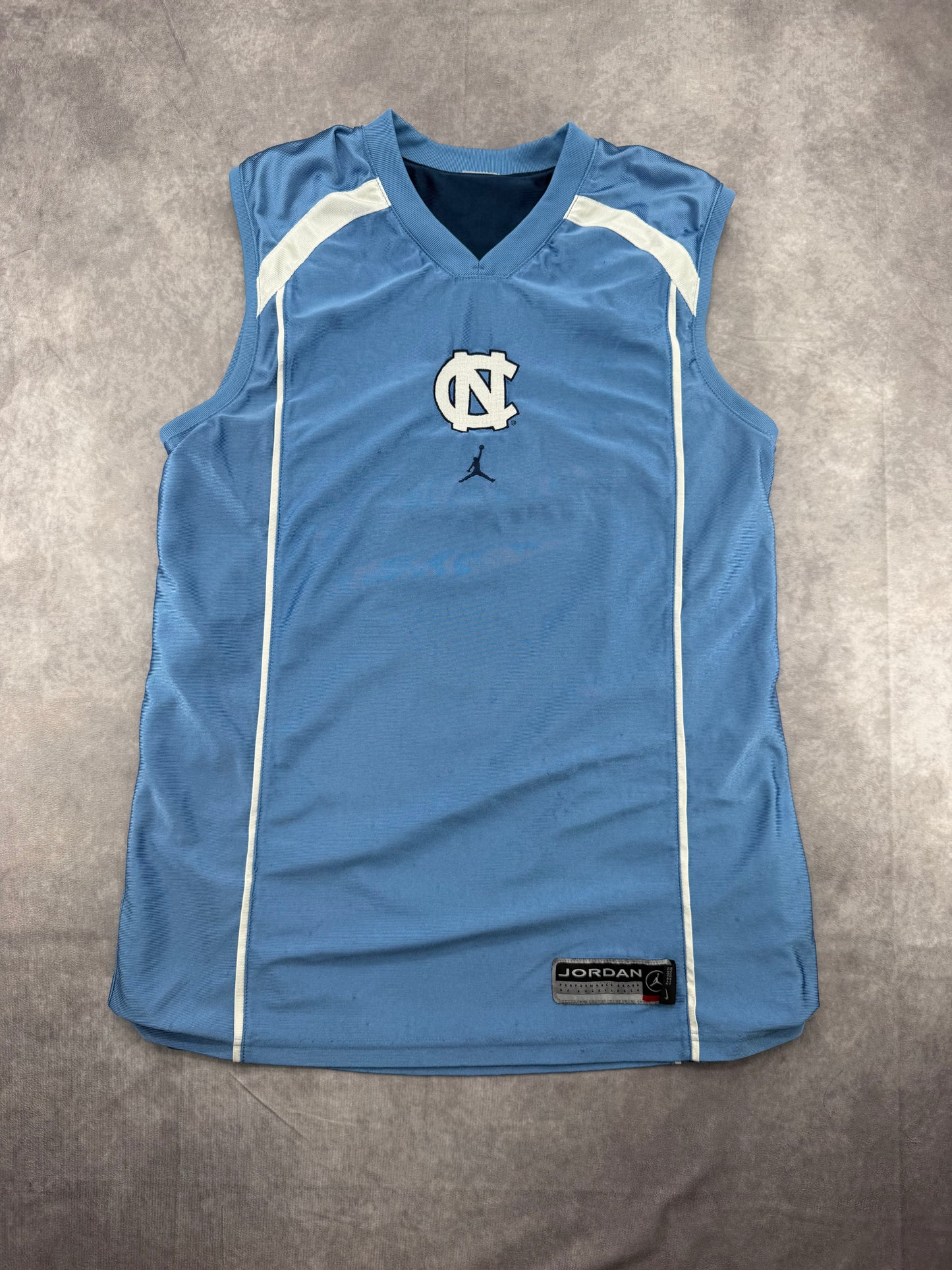 UNC Jersey (reversible) - L