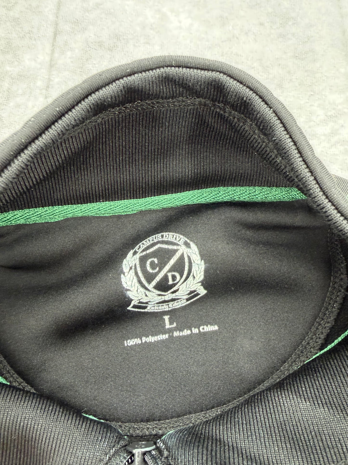 Oregon Zip Up - L
