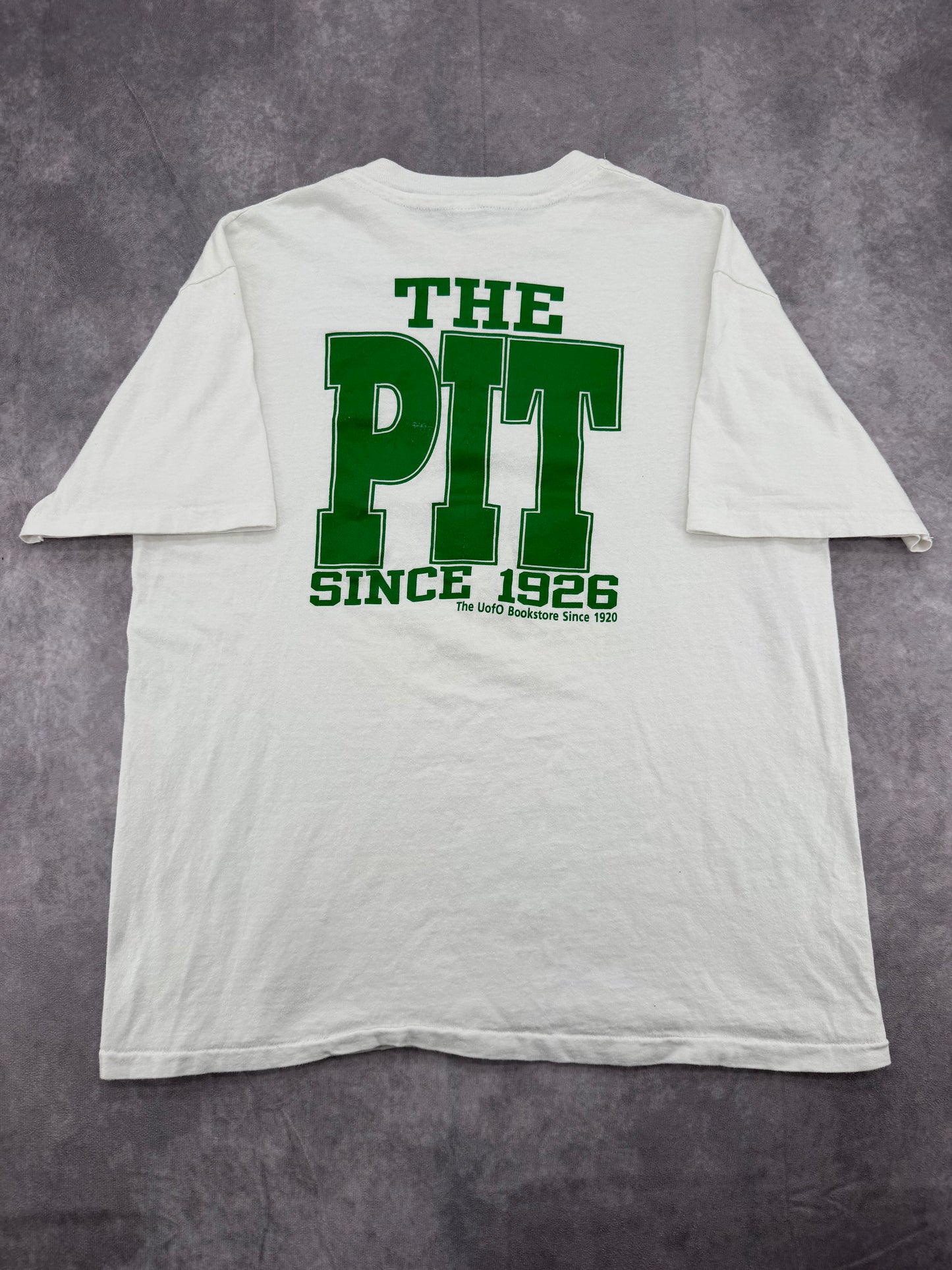 90s Oregon Basketball Tee - L