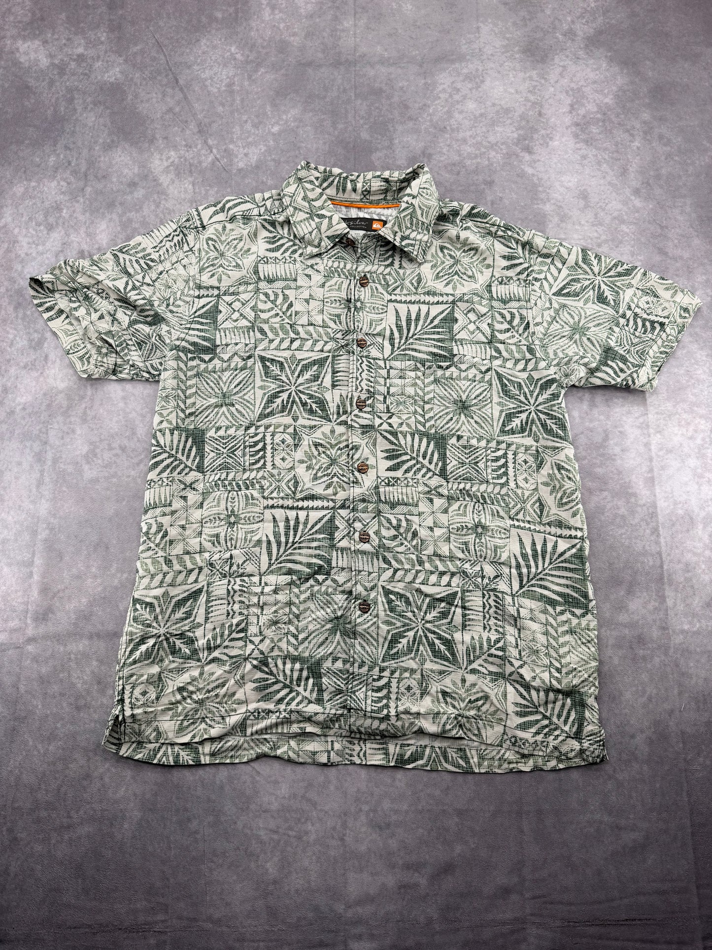 Quicksilver Button Up - M