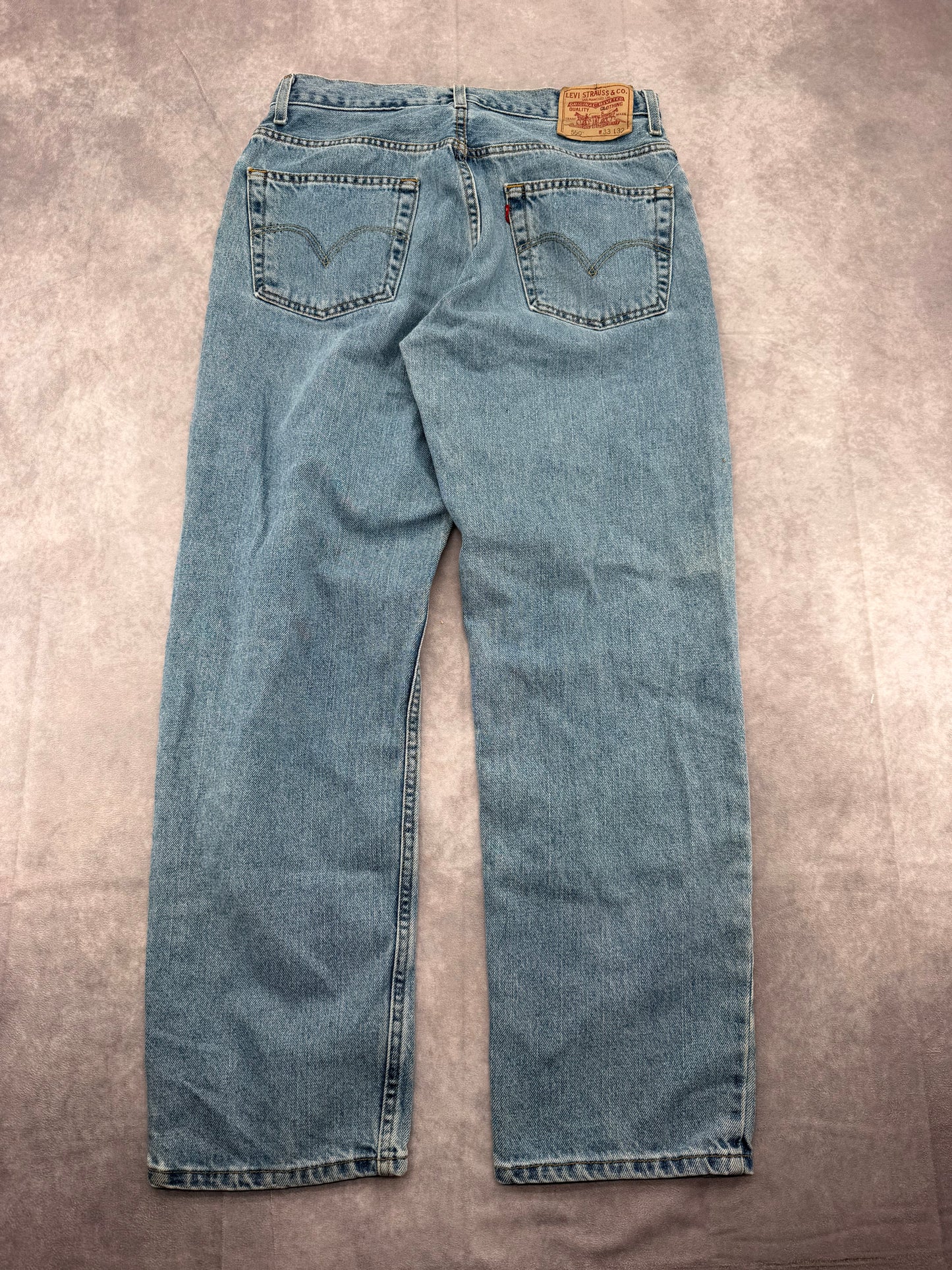 Levi 550s - 33x32