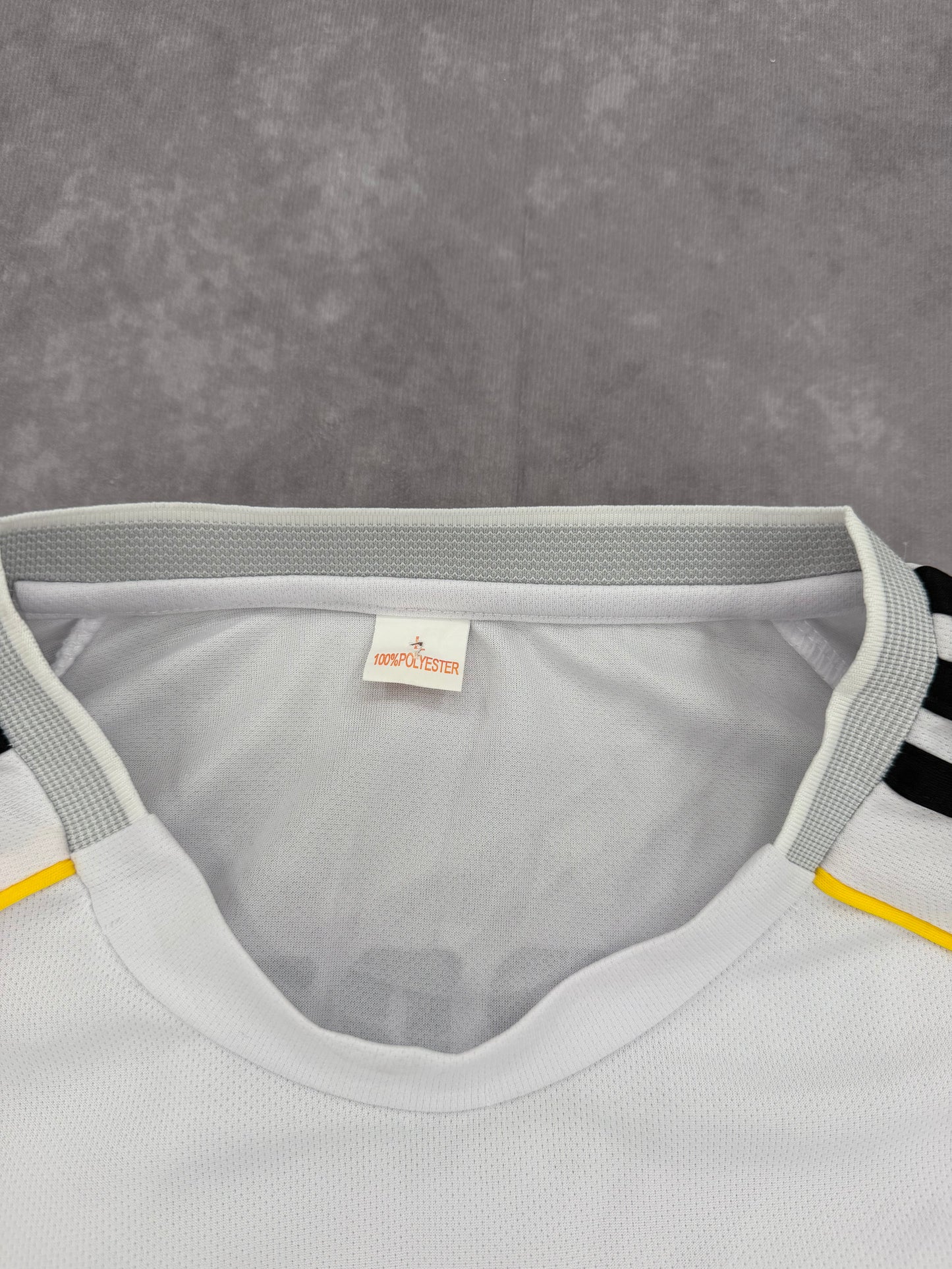 Emirates Soccer Jersey - L