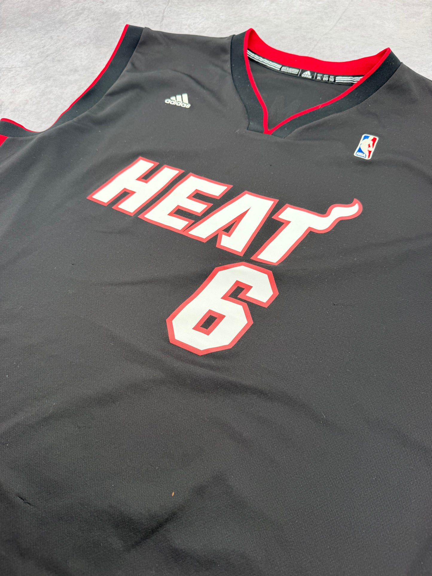 Miami Heat Lebron Jersey - XL